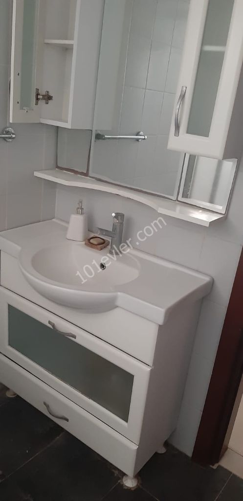 Lefkoşa Metropol bölgesinde kiralık 3+1 eşyalı daire