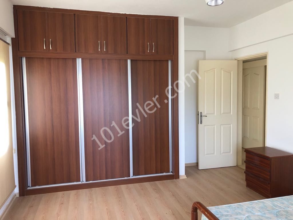 Boğazda kiralık 3+1 eşyalı daire