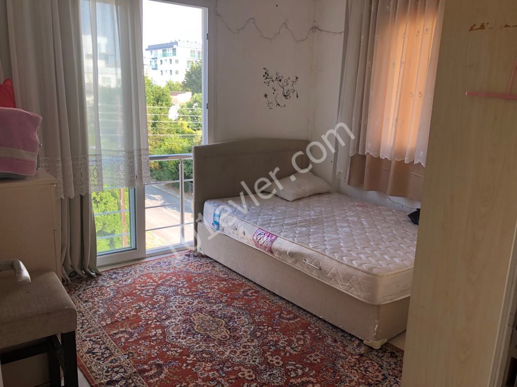 Flat To Rent in Girne Merkez, Kyrenia