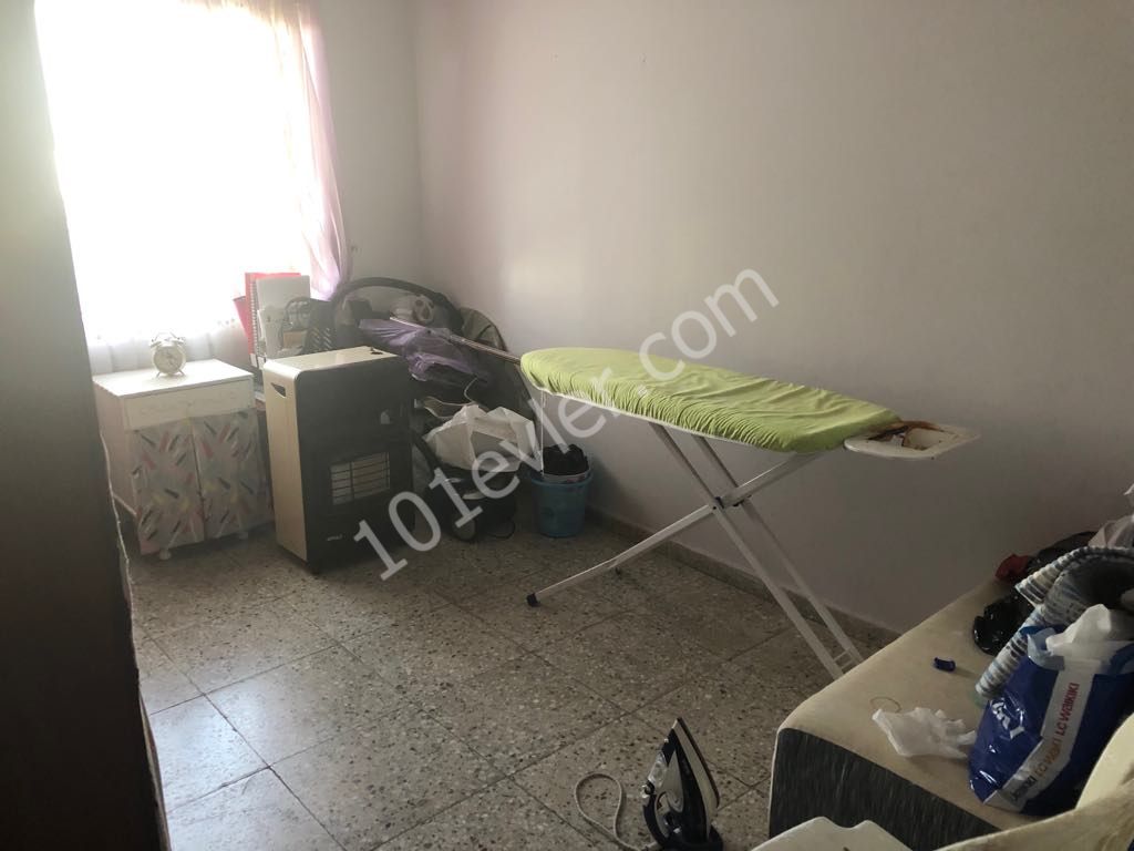 Flat For Sale in Girne Merkez, Kyrenia