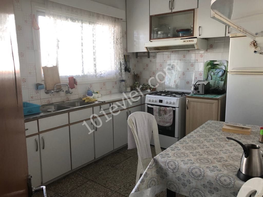 Flat For Sale in Girne Merkez, Kyrenia