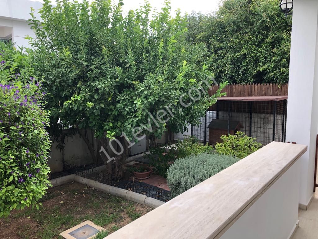 Villa For Sale in Karaoğlanoğlu, Kyrenia