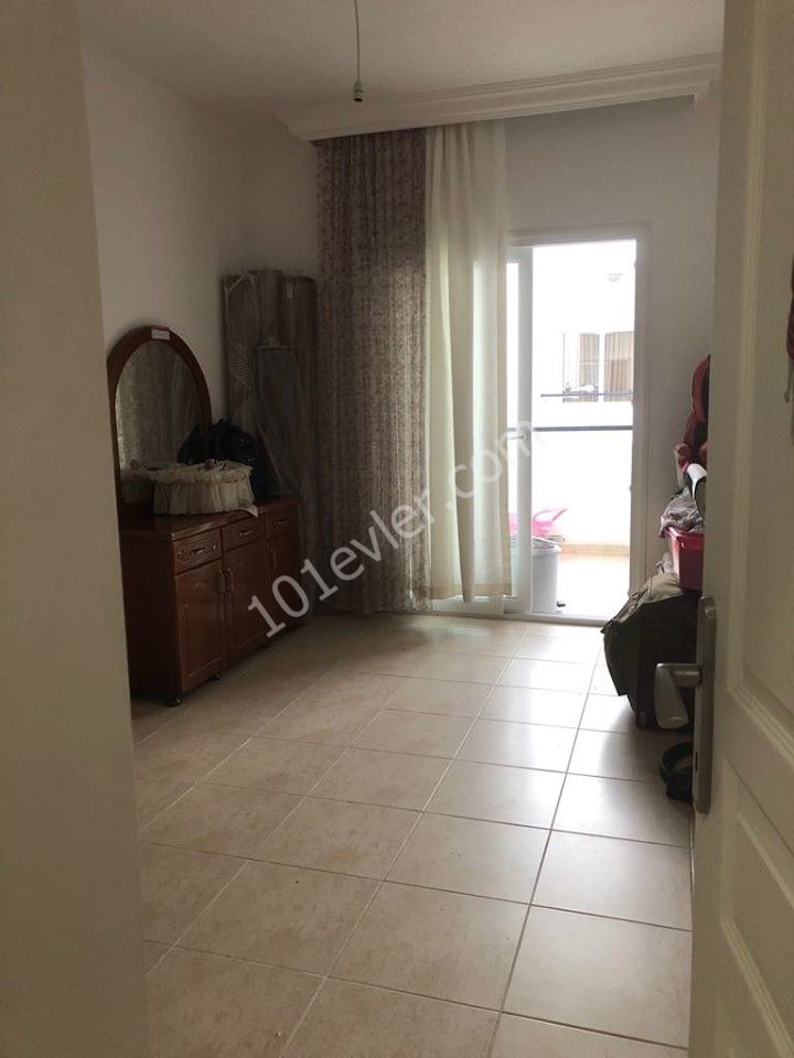 3+1 Wohnung zum Verkauf in Kyrenia Bosporus ** 