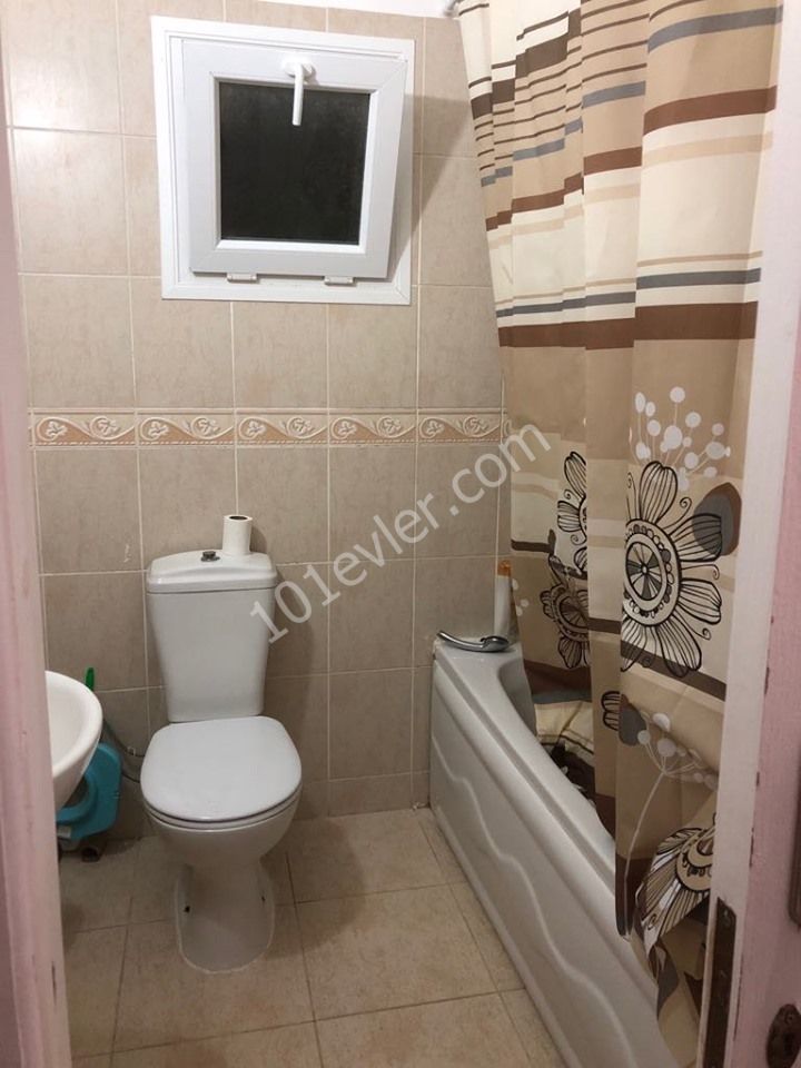 Girne Boğaz'da satılık 3+1 daire