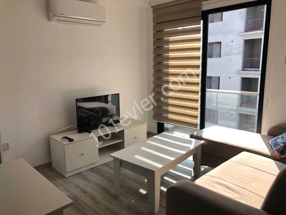 Girne Nusmar Market yakını kiralık 2+1 daire