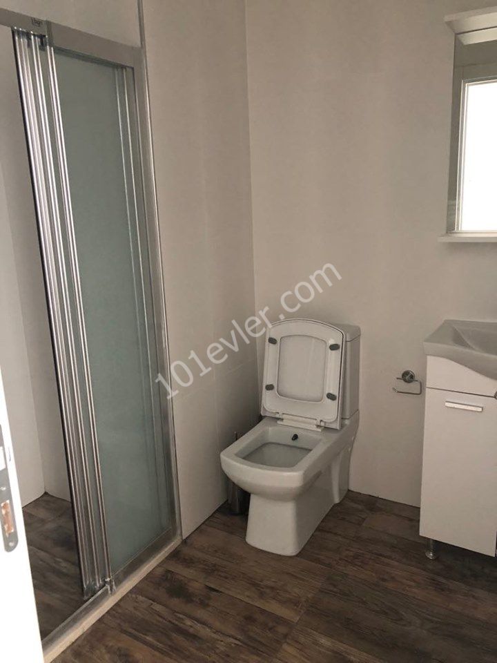 Flat To Rent in Girne Merkez, Kyrenia