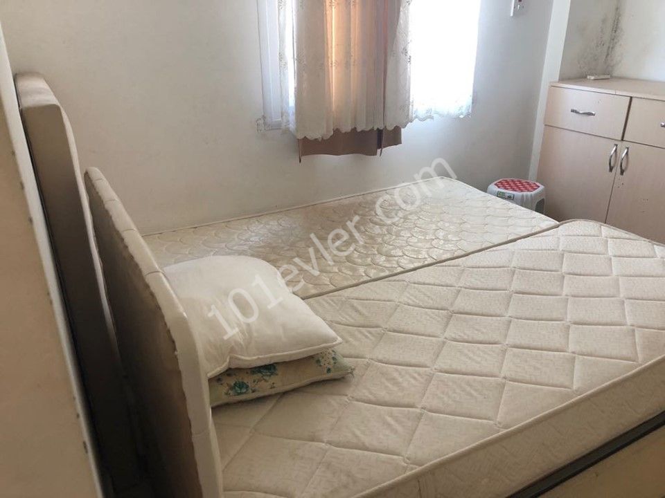 Girne Merkez'de kiralık eşyalı 2+1 daire