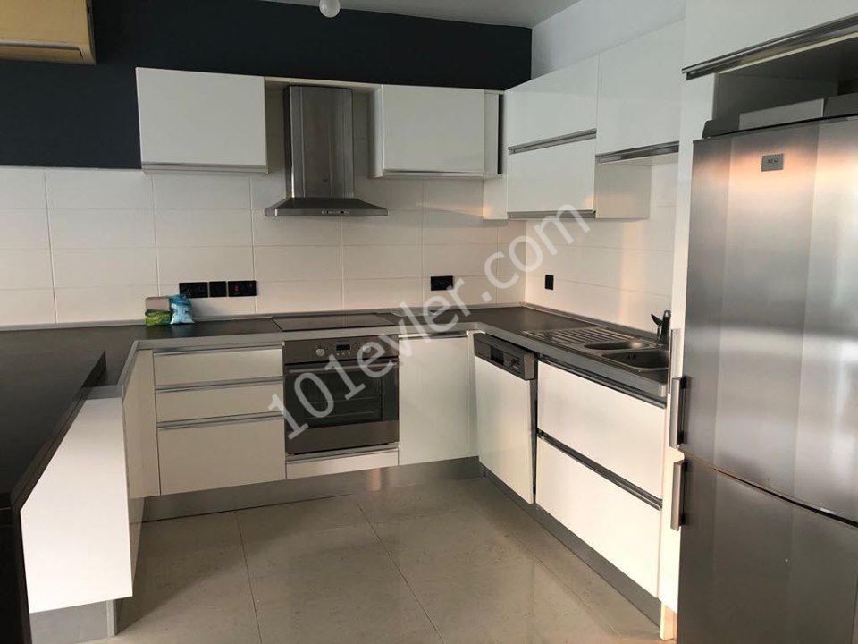 Flat For Sale in Doğanköy, Kyrenia