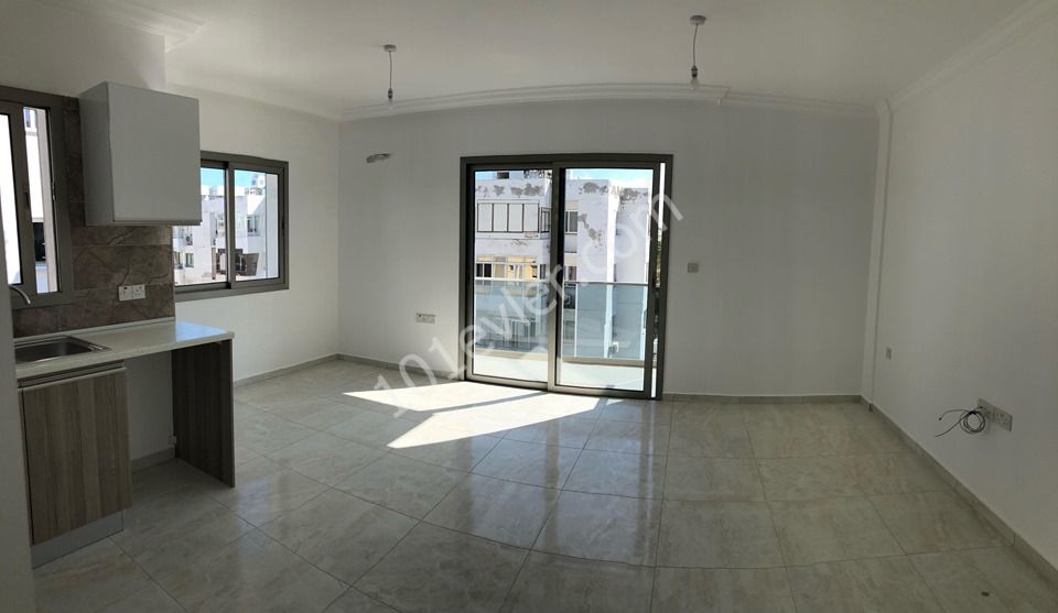 Flat To Rent in Girne Merkez, Kyrenia