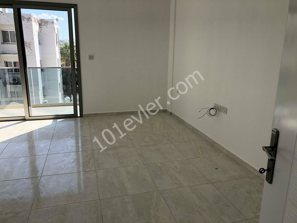 Flat To Rent in Girne Merkez, Kyrenia