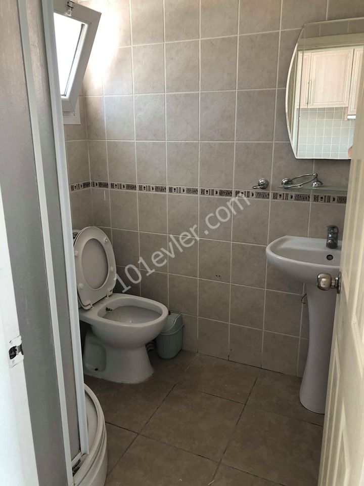 Flat To Rent in Ozanköy, Kyrenia