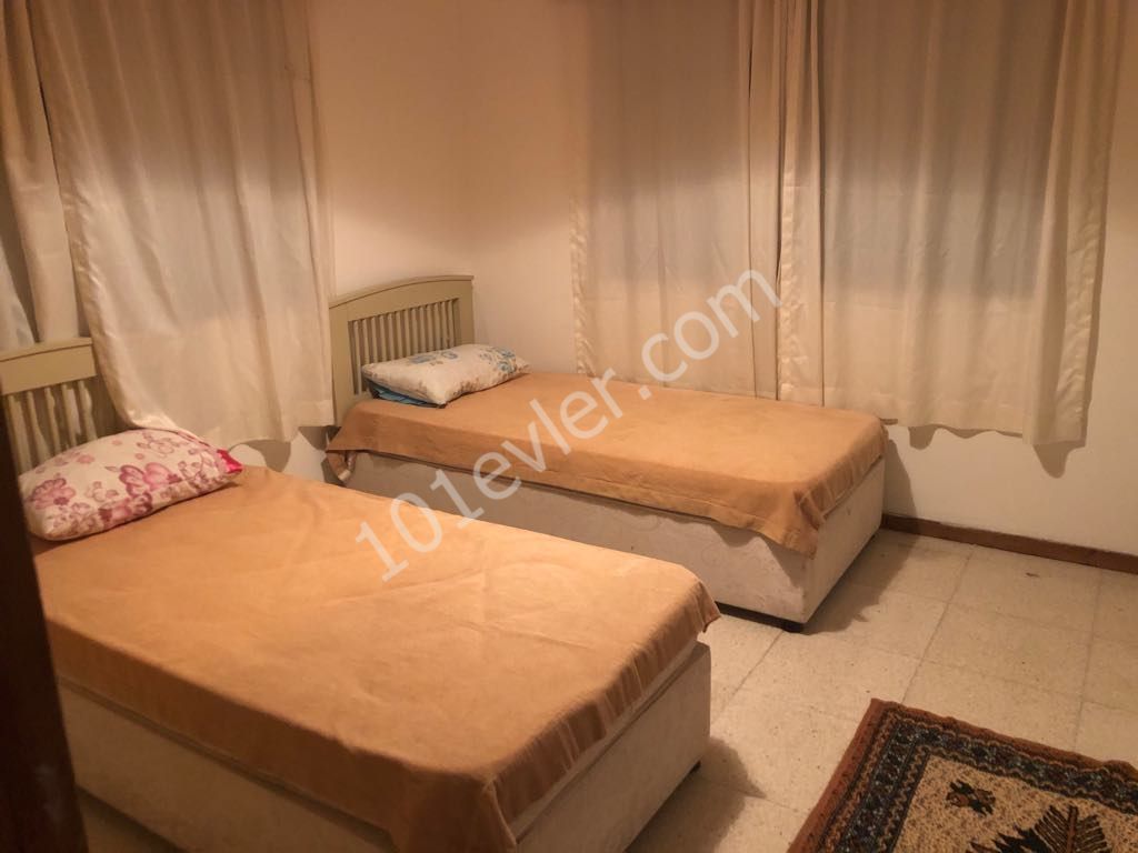 Flat To Rent in Girne Merkez, Kyrenia