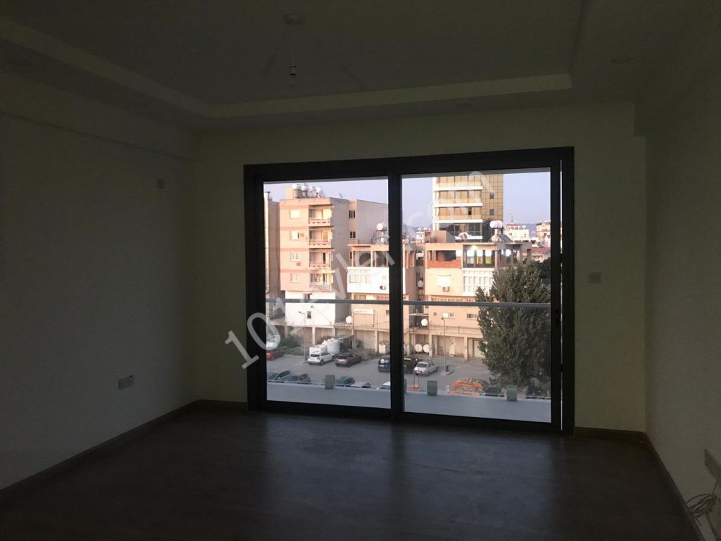 Flat To Rent in Köşklüçiftlik, Nicosia