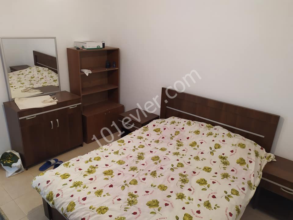 Dikmen`de ful eşyalı kiralık zemin kat bahceli 2+1 daire