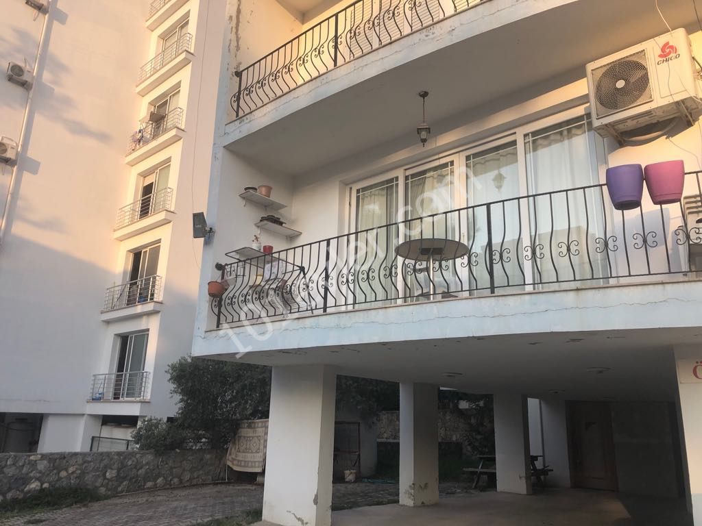 Girne Merkezde 3+1 eşyalı daire