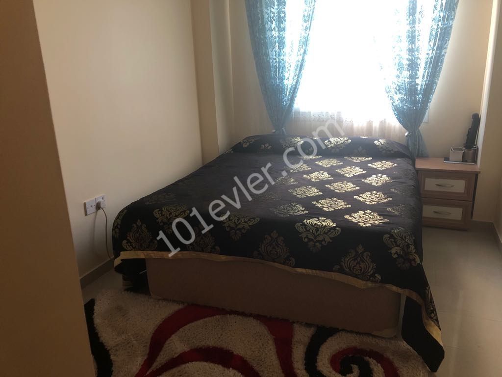 Girne Merkezde 3+1 eşyalı daire