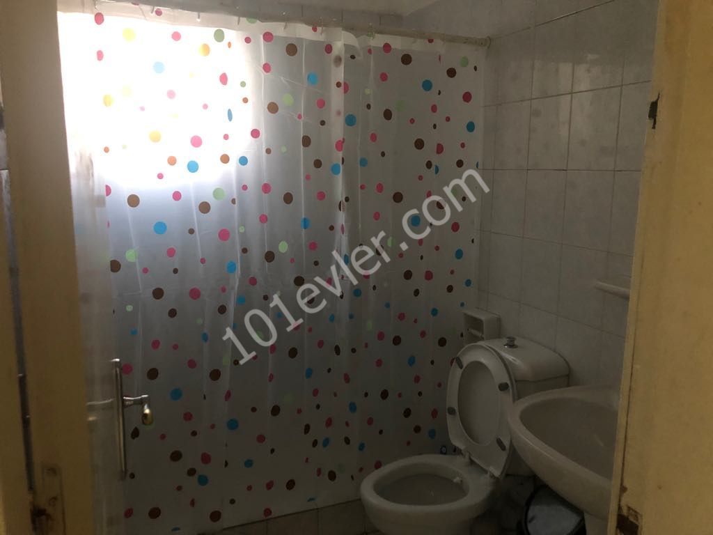 Lefkoşa Devlet hastane bölgesi kiralık 3+1 daire