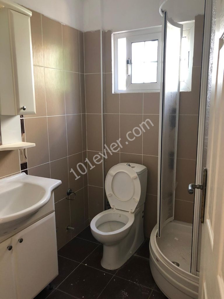 K.Kaymaklı da Ful Eşyalı Kiralık 3+1 Villa