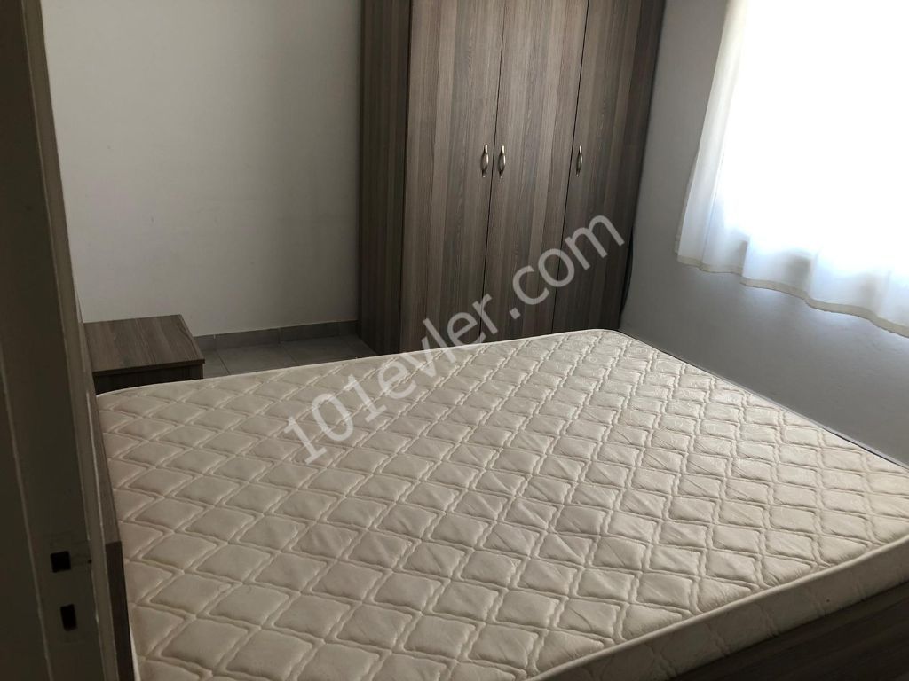 Lefkoşa Metropol Süpermarket Bölgesinde Kiralık Eşyalı 3+1 Daire