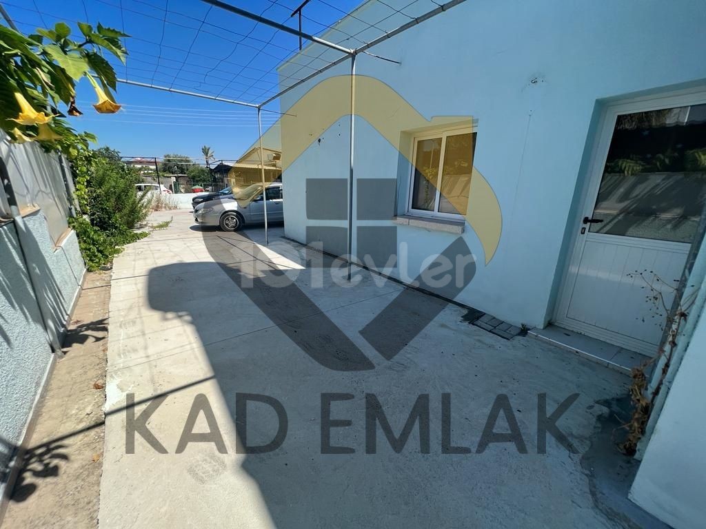 Business Place / Detached House for Sale in Karakum Region ** 