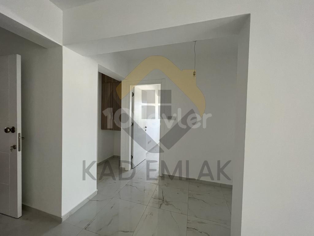 Küçük Kaymaklı Bölgesinde Kiralık 3+1 SIFIR Daireler