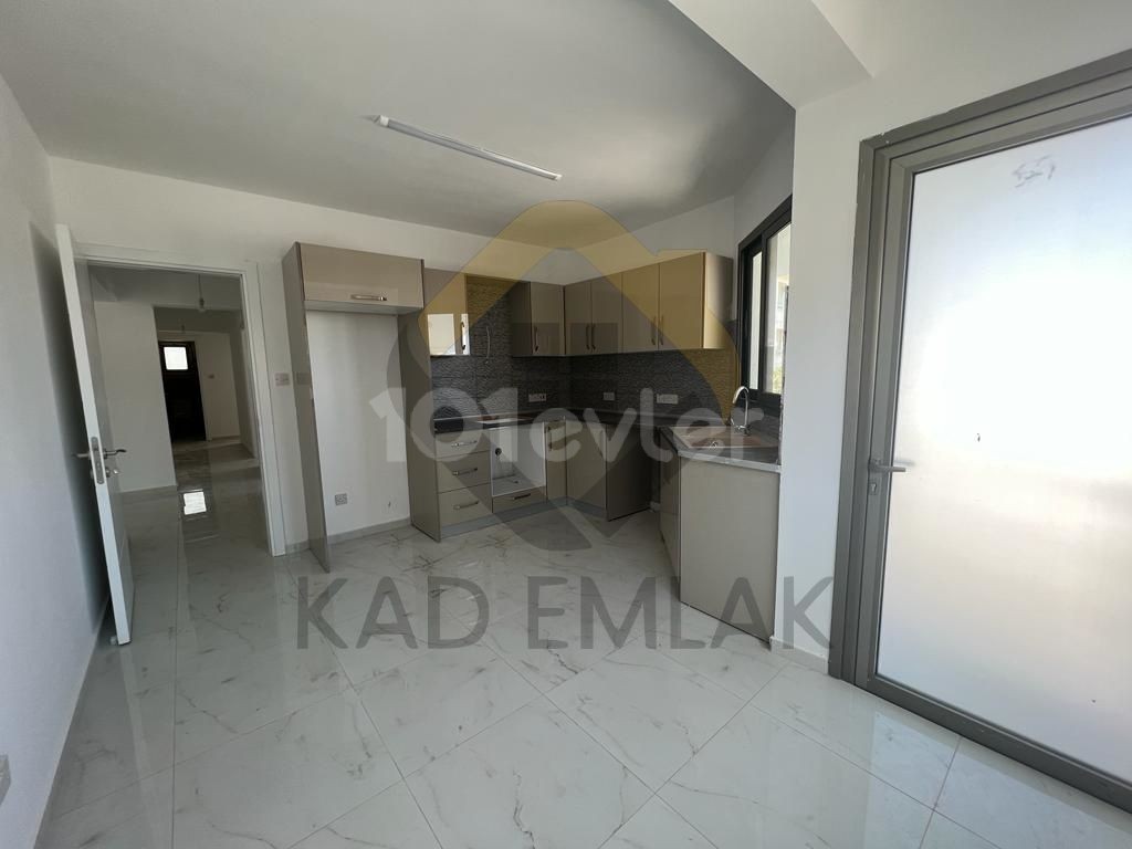 Küçük Kaymaklı Bölgesinde Kiralık 3+1 SIFIR Daireler