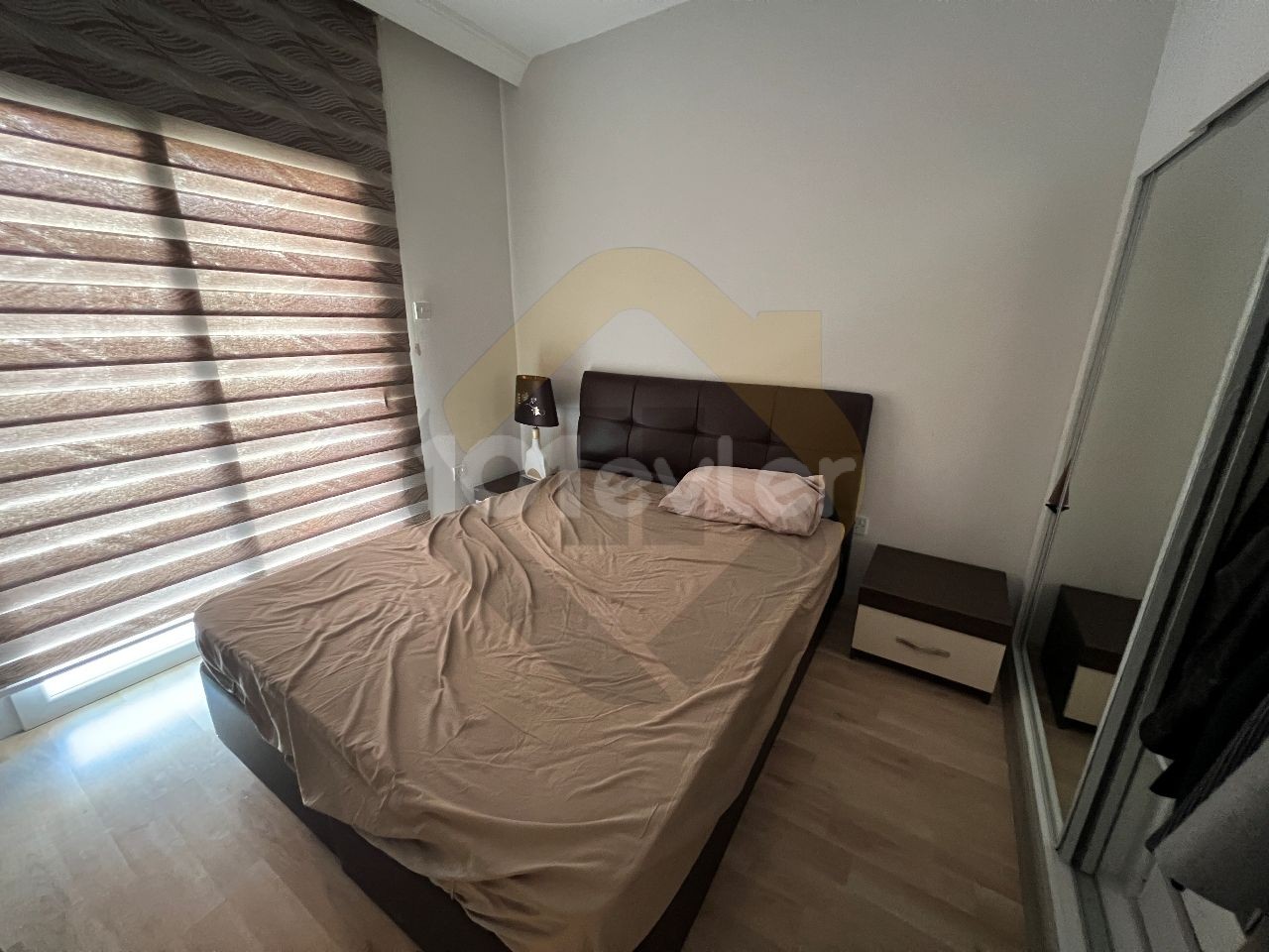 Dikmen Bölgesinde Satılık 3+1 Eşyalı Daire