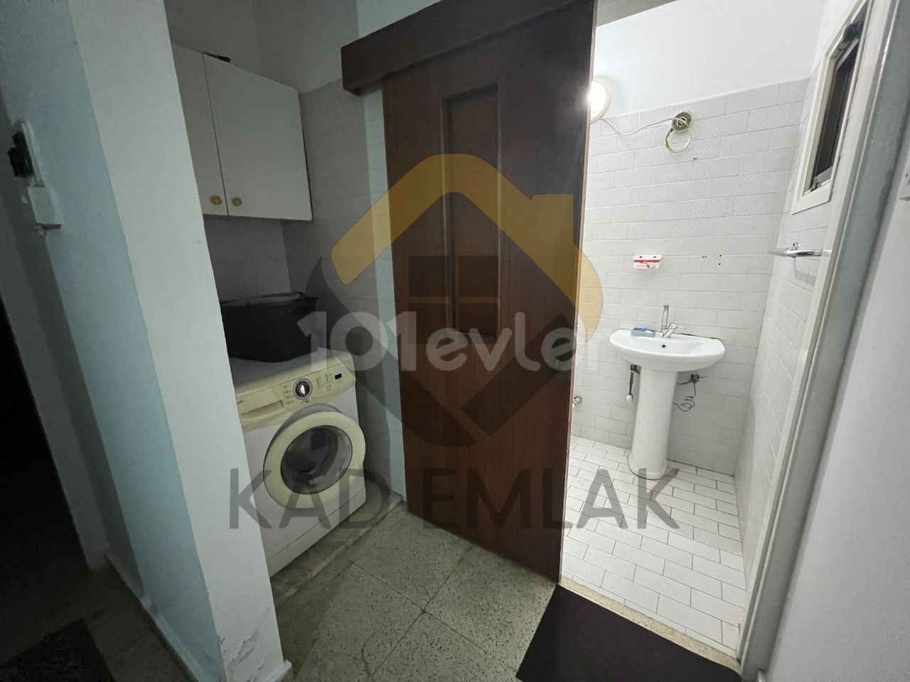آپارتمان 2+1 برای اجاره در منطقه Eziç نیکوزیا