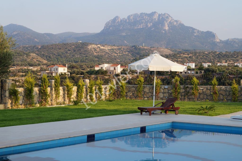 VILLA CARETTA *NEW* 4-bed luxury villa with unrivalled mountain & beach views, PEACEFULNESS!!