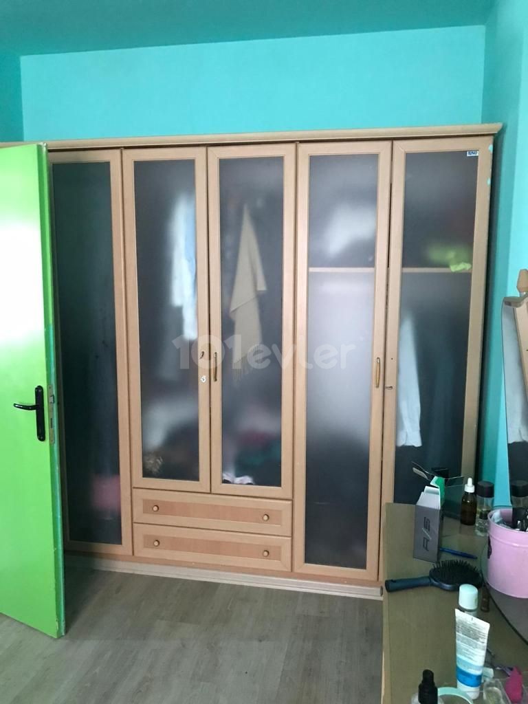 GÜZELYURT YOLUNA YAKIN TÜRK TAPULU 3+1 DAİRE