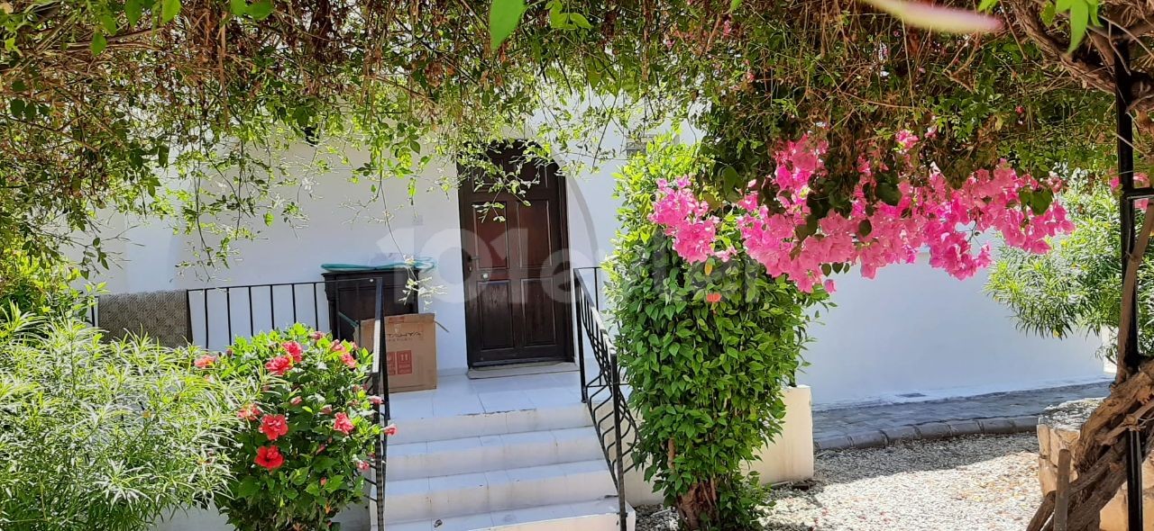 VILLA BOUGAINVILLEA FOR RENT ** 