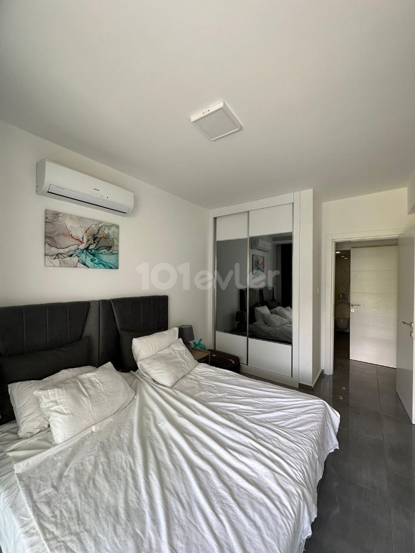 İskele, Long beach / Cortyard 1+1 flat for RENT