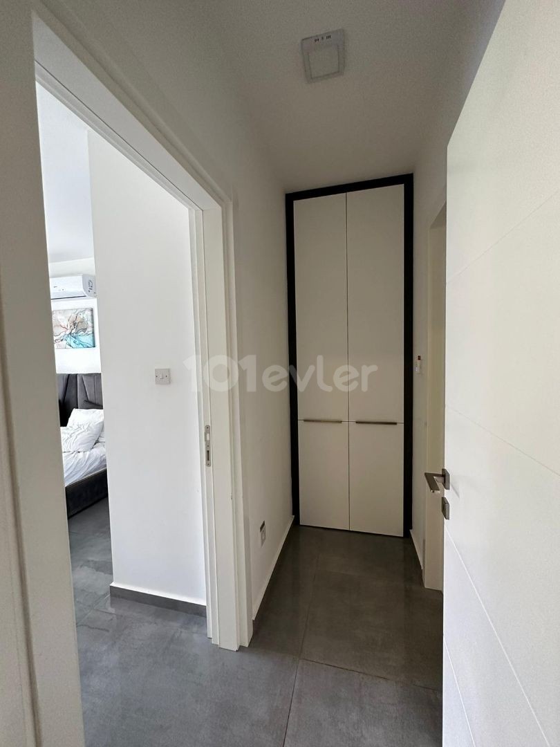 İskele, Long beach / Cortyard 1+1 flat for RENT