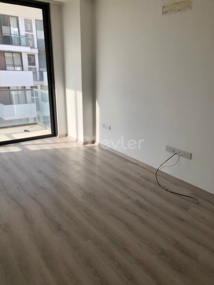 Famagusta, Uptown Park/ STUDIO-Wohnung im 11. Stock zu verkaufen