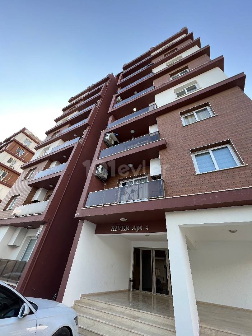 İskele, Long beach / Royalsun 2+1 flat For sale