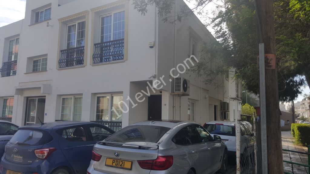 Flat To Rent in Kumsal, Nicosia