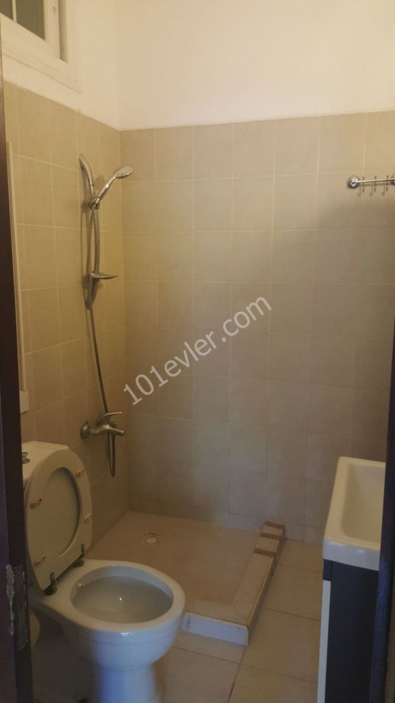 Flat To Rent in Kumsal, Nicosia