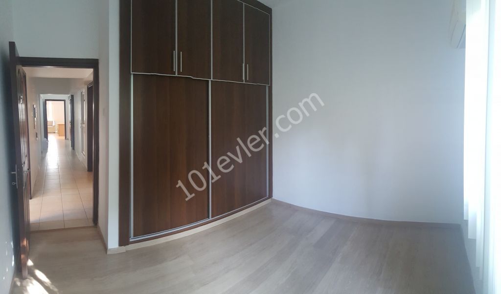 Flat To Rent in Kumsal, Nicosia