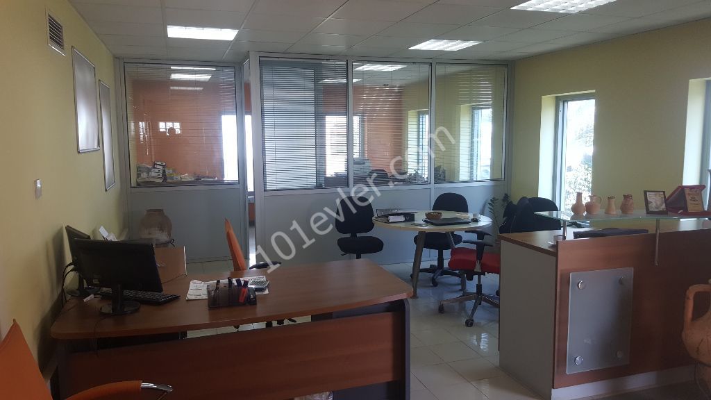 A READY-TO-USE WORKPLACE FOR SALE IN NICOSIA INDUSTRY WITH OFFICES, WAREHOUSES AND WAREHOUSES ** 