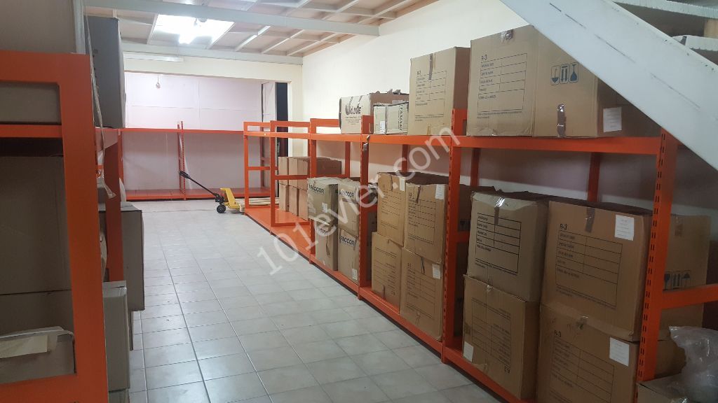 A READY-TO-USE WORKPLACE FOR SALE IN NICOSIA INDUSTRY WITH OFFICES, WAREHOUSES AND WAREHOUSES ** 