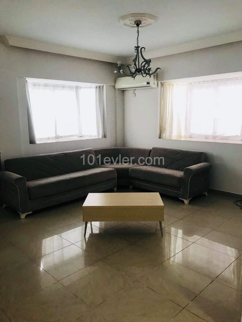 Villa To Rent in Küçük Kaymaklı, Nicosia