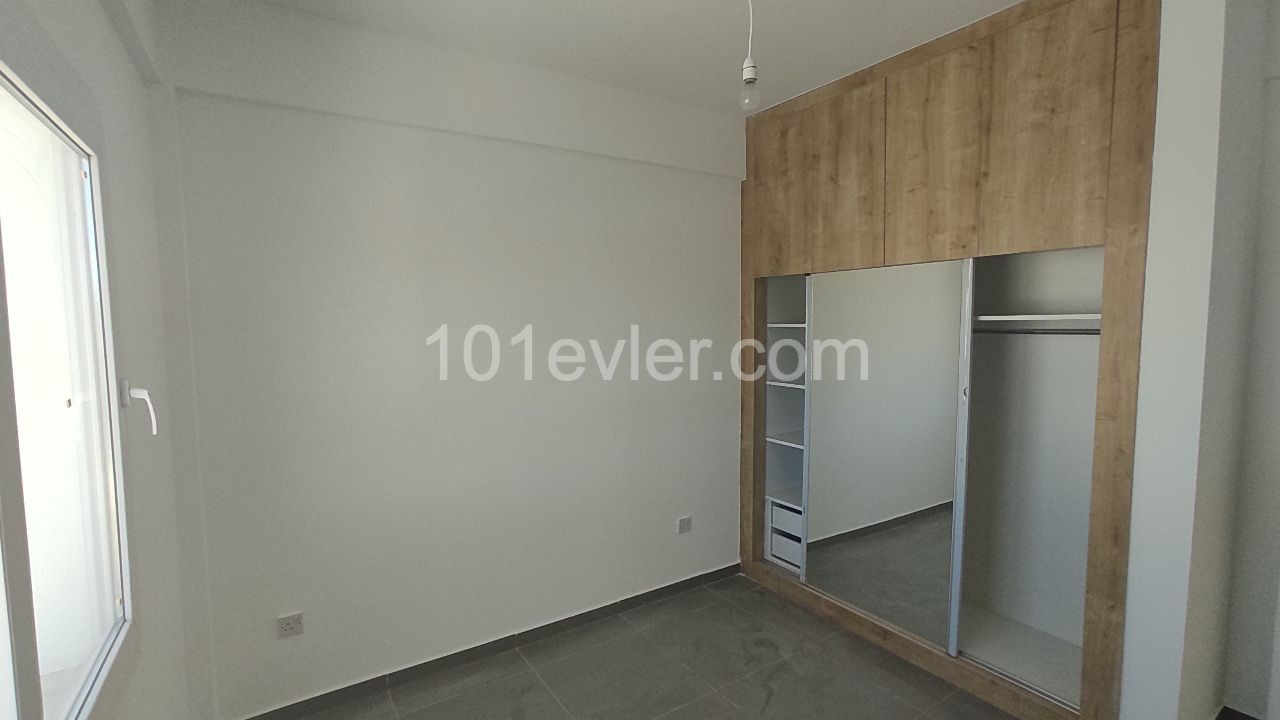 Penthouse mit 2 Schlafzimmern in Hamitköy ** 