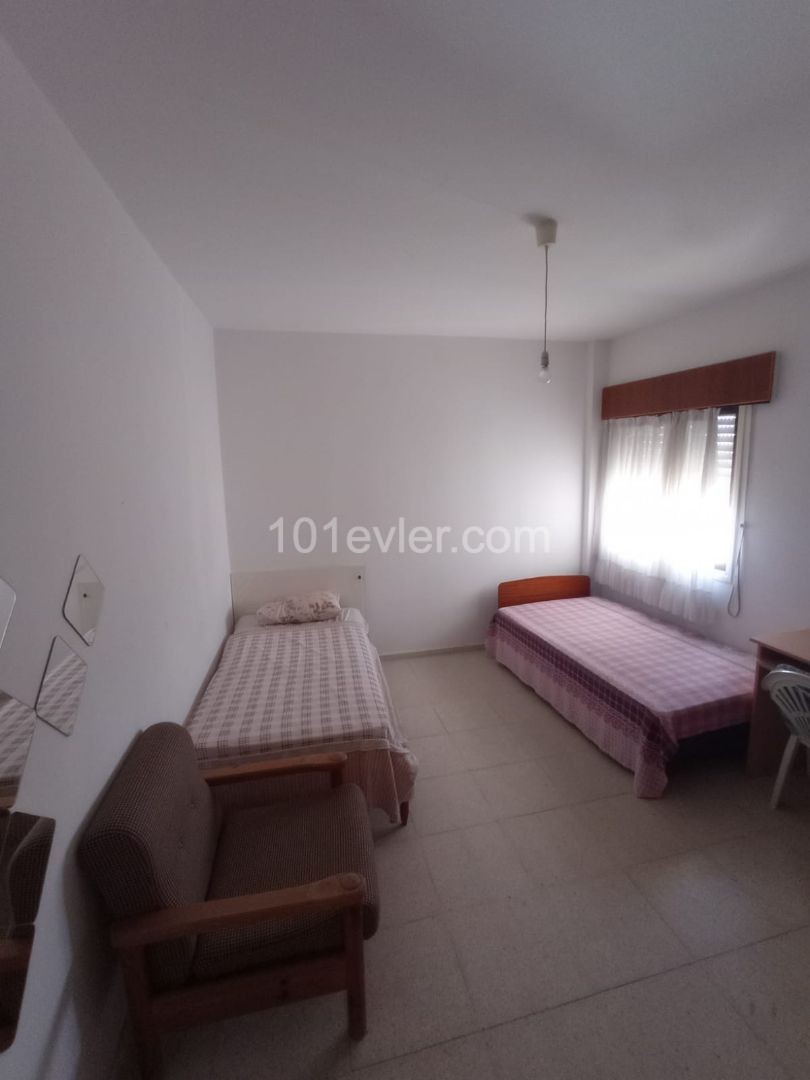 Flat To Rent in Köşklüçiftlik, Nicosia