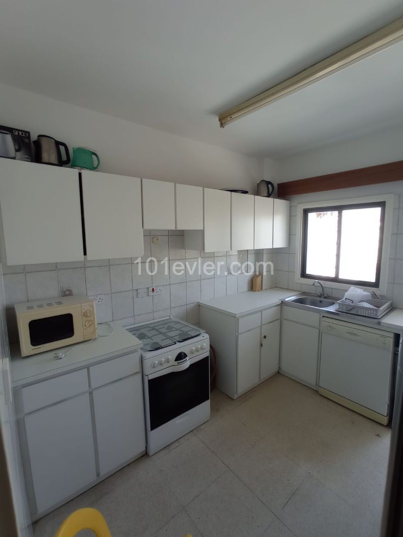 Flat To Rent in Köşklüçiftlik, Nicosia