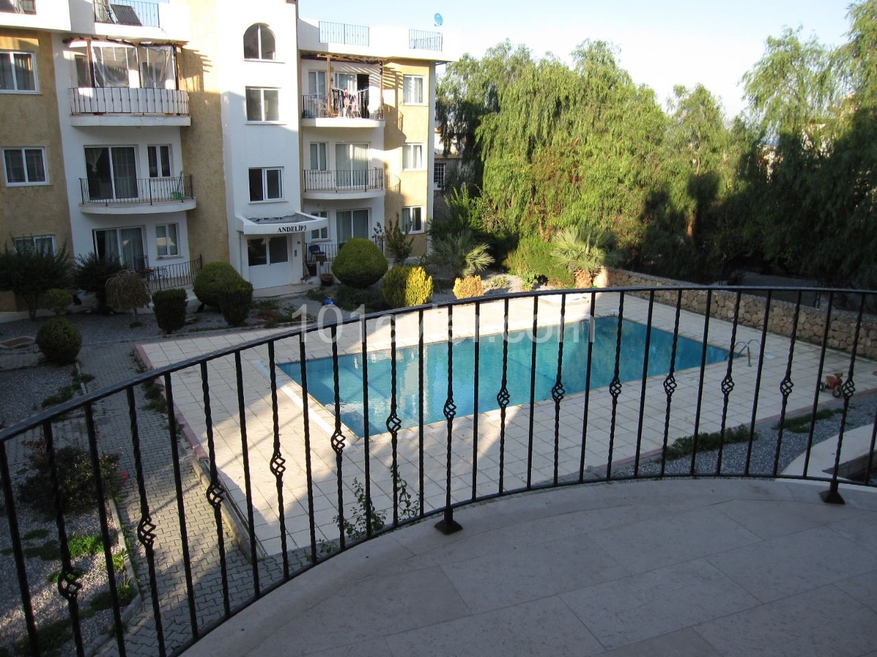 Flat For Sale in Alsancak, Kyrenia