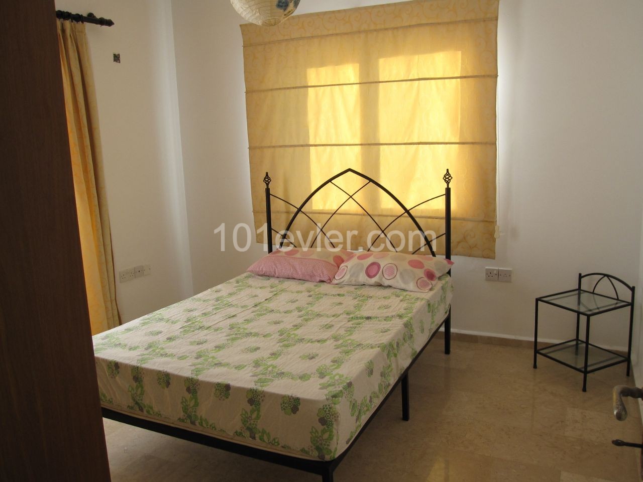 Flat For Sale in Alsancak, Kyrenia