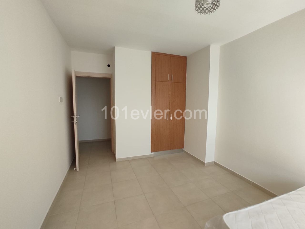 Flat To Rent in Ortaköy, Nicosia