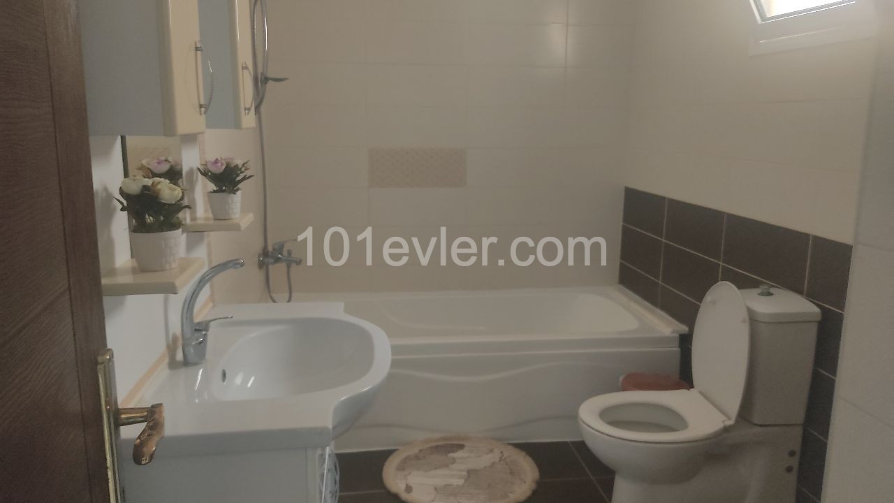 Flat To Rent in Küçük Kaymaklı, Nicosia