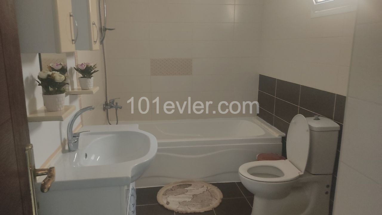 Flat To Rent in Küçük Kaymaklı, Nicosia