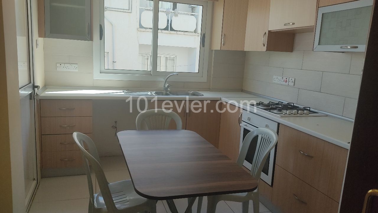 Flat To Rent in Küçük Kaymaklı, Nicosia